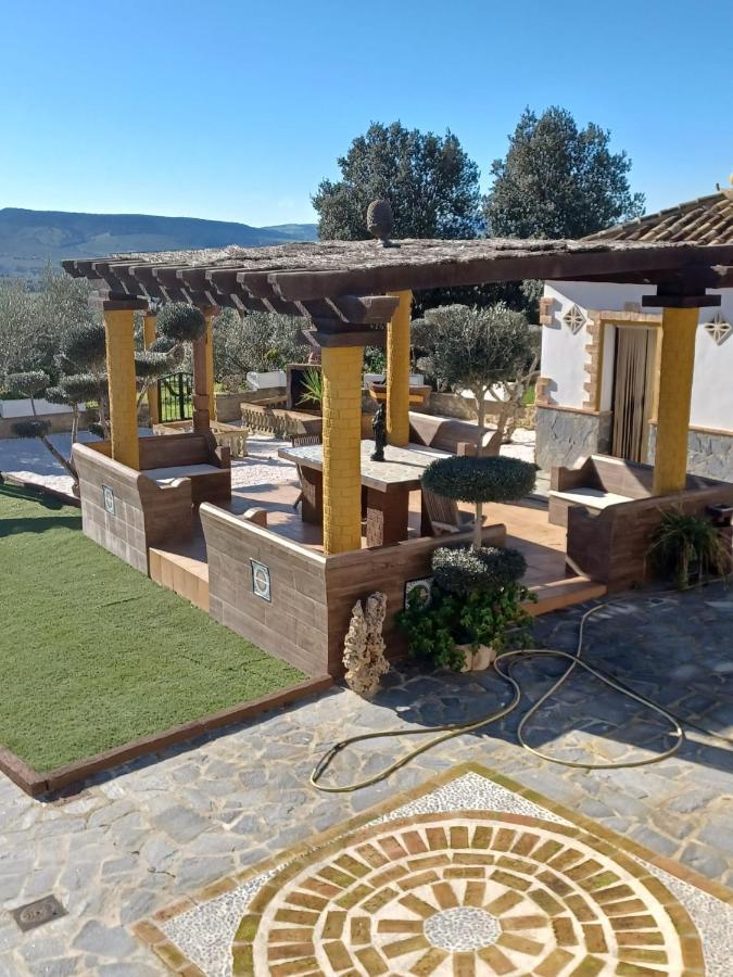 Villa Martinez Alquiler Rural Isabel Alcalá del Valle Exteriér fotografie