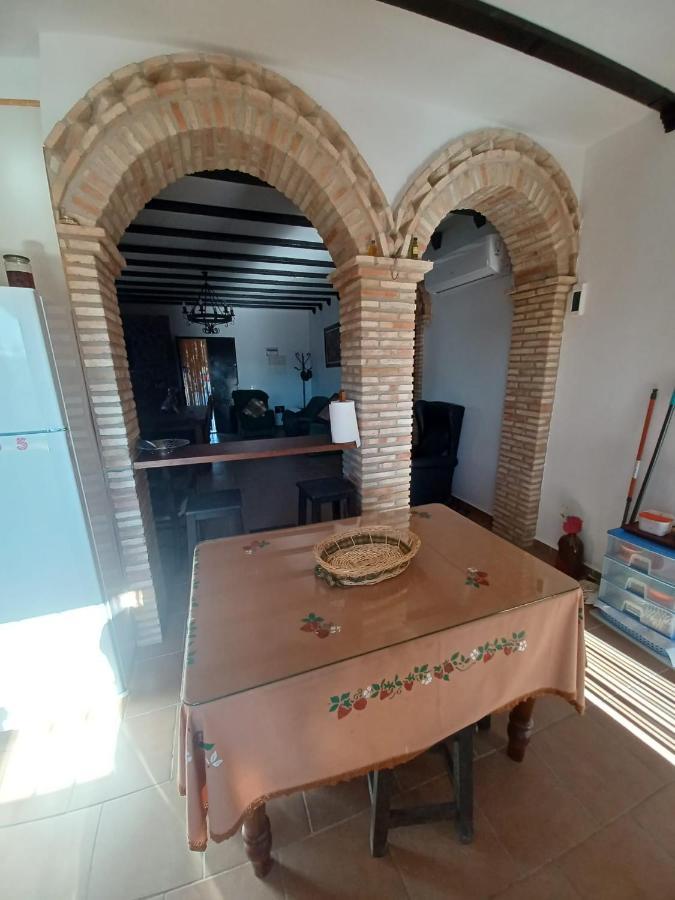 Villa Martinez Alquiler Rural Isabel Alcalá del Valle Exteriér fotografie