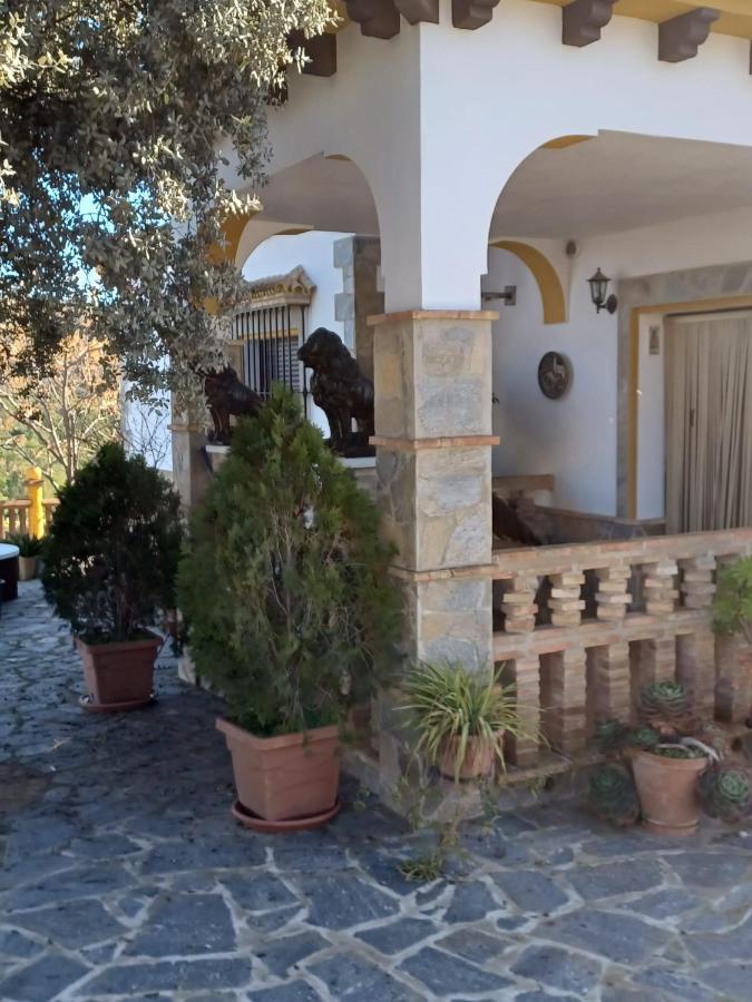 Villa Martinez Alquiler Rural Isabel Alcalá del Valle Exteriér fotografie